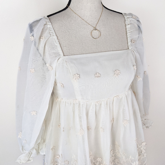 NWT Storia Floral Embroidered Cream Baby Doll Top - Picture 5 of 7